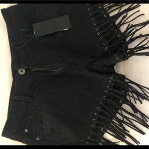BRAND NEW Black DL 1961 fringe shorts